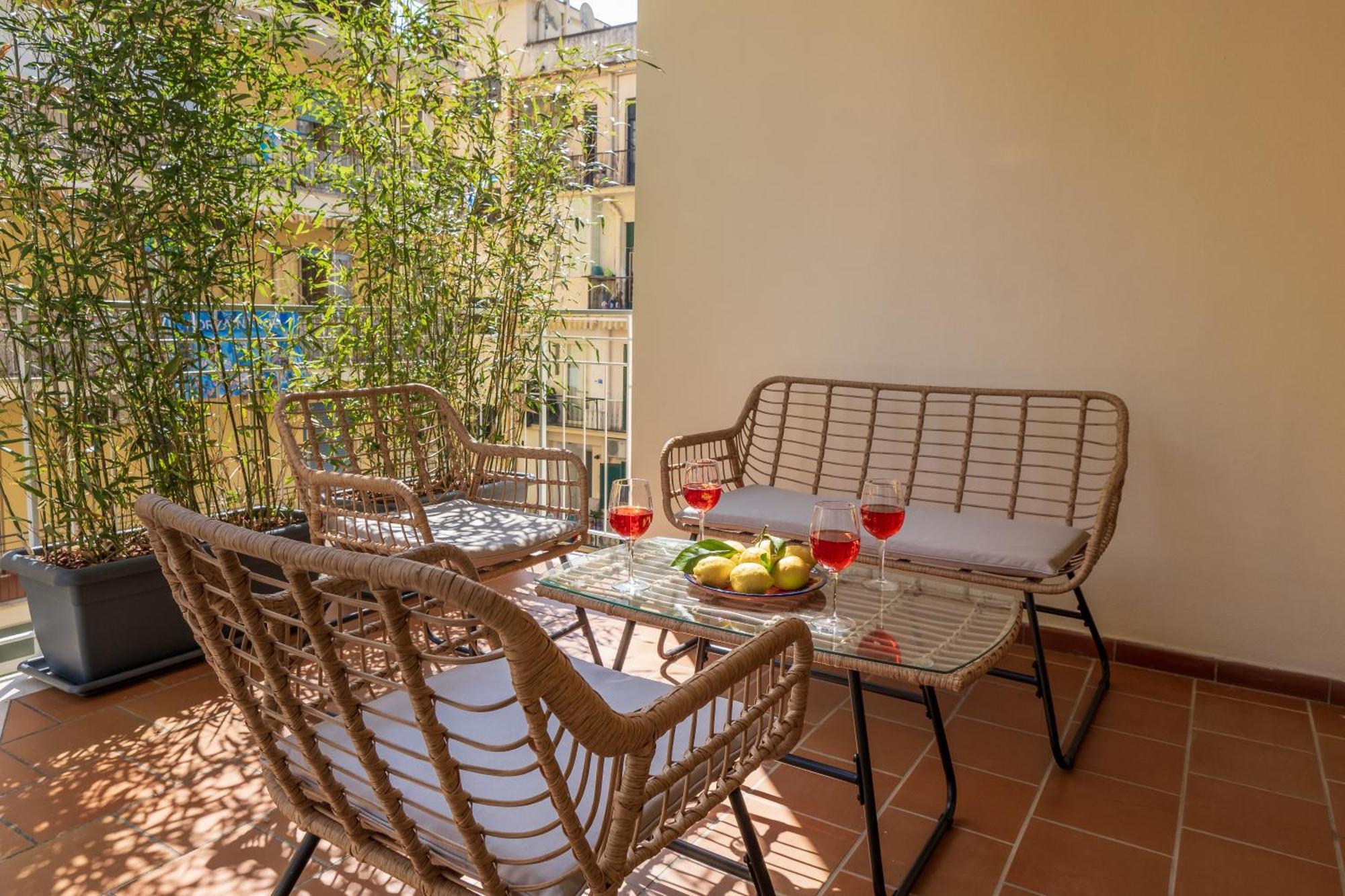 Surya House - Elegant Apartment In Sorrento Eksteriør billede