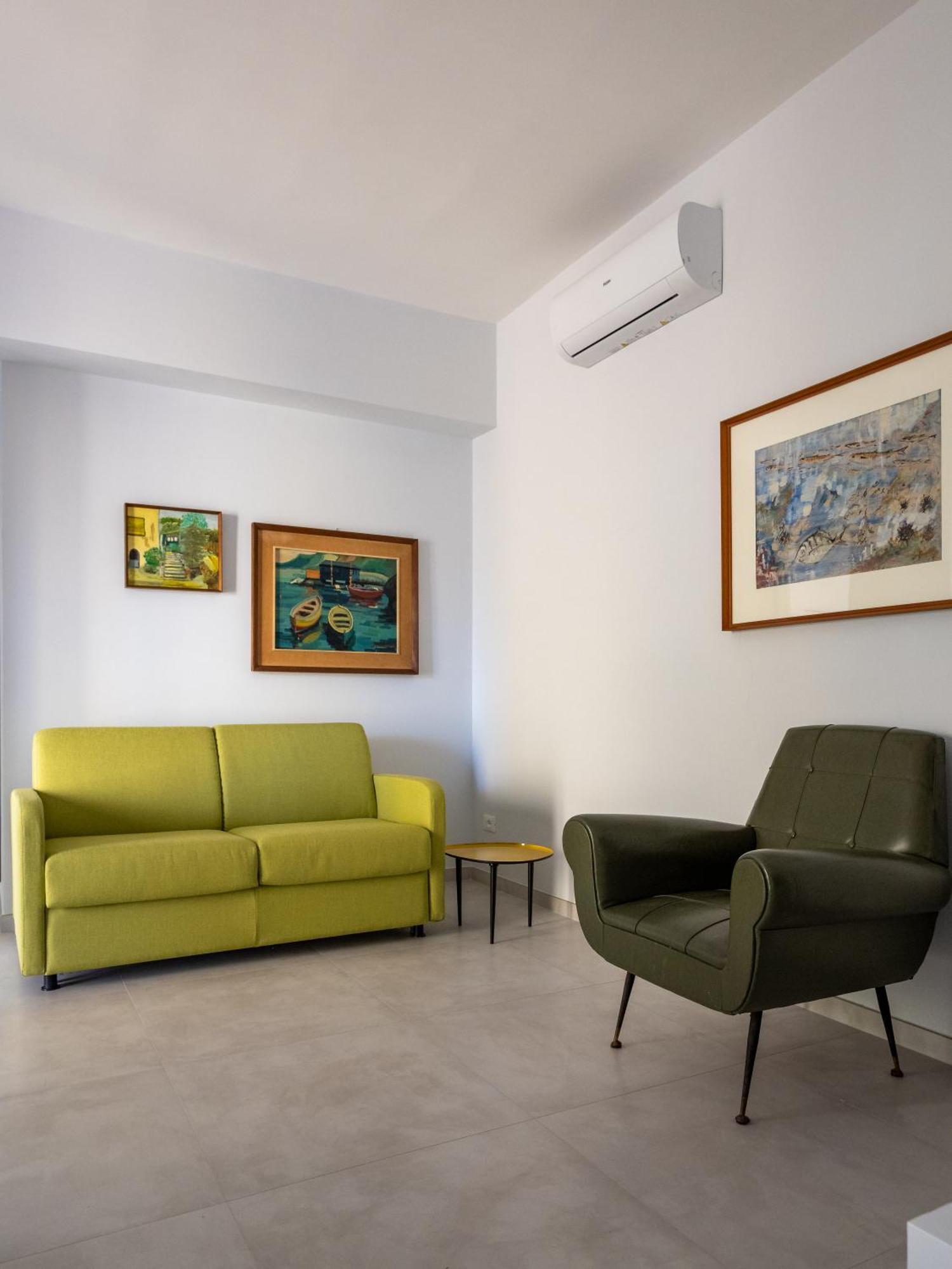 Surya House - Elegant Apartment In Sorrento Eksteriør billede